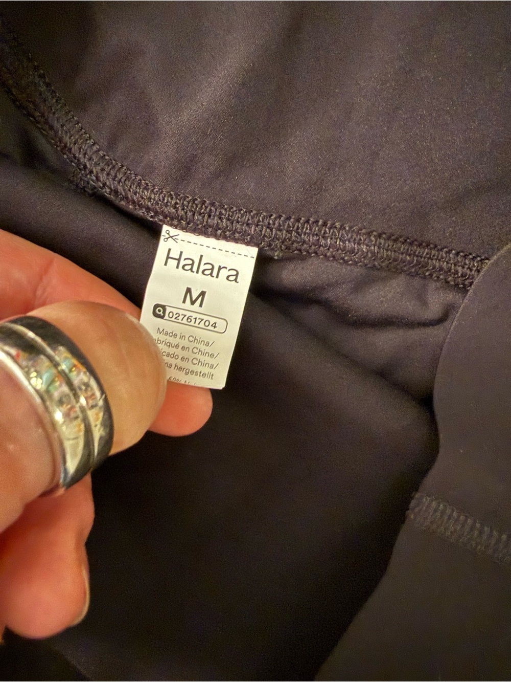 HALARA Black High-Waist Bike Shorts with Side Pockets - Picture 3 of 3